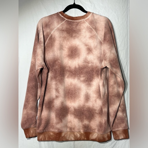 Feat Blanket Blend Men’s Crewneck - Picture 2 of 7